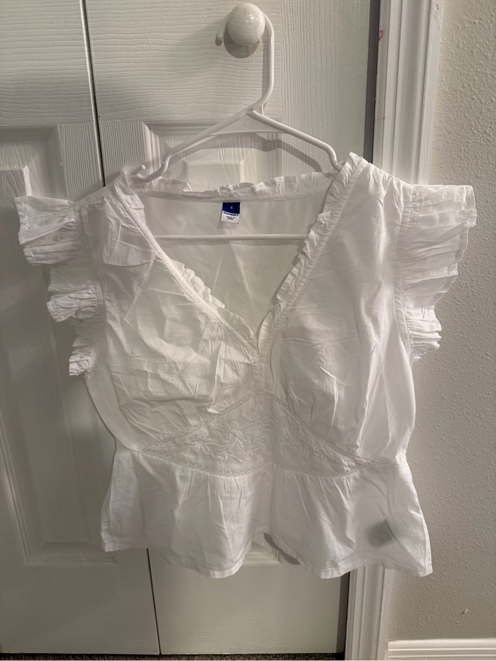 Aritzia White Ruffled V-Neck Peplum Blouse